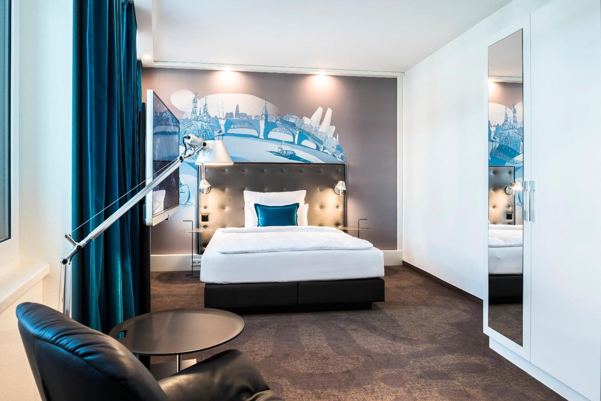 Motel One Базель Экстерьер фото