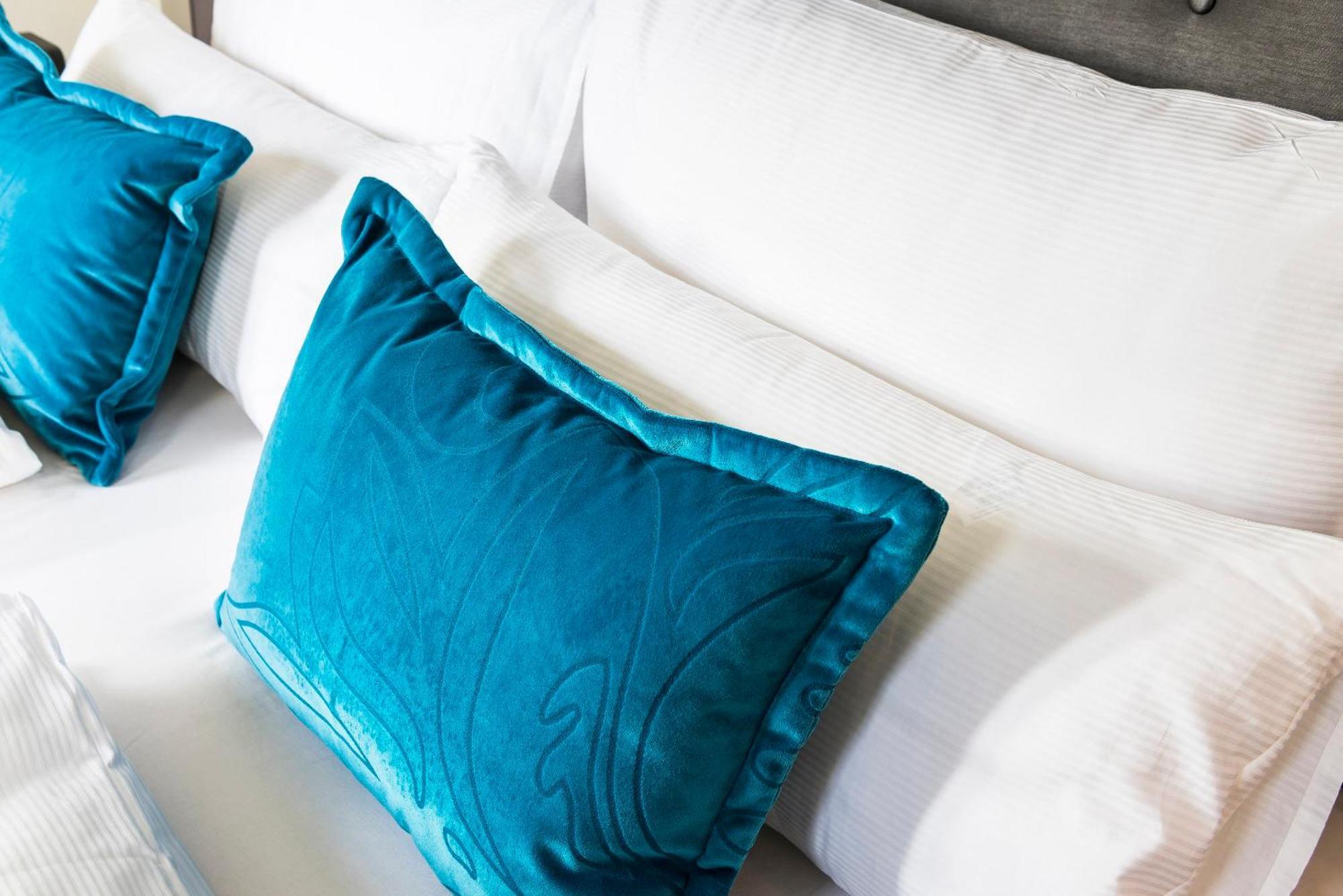 Motel One Базель Экстерьер фото