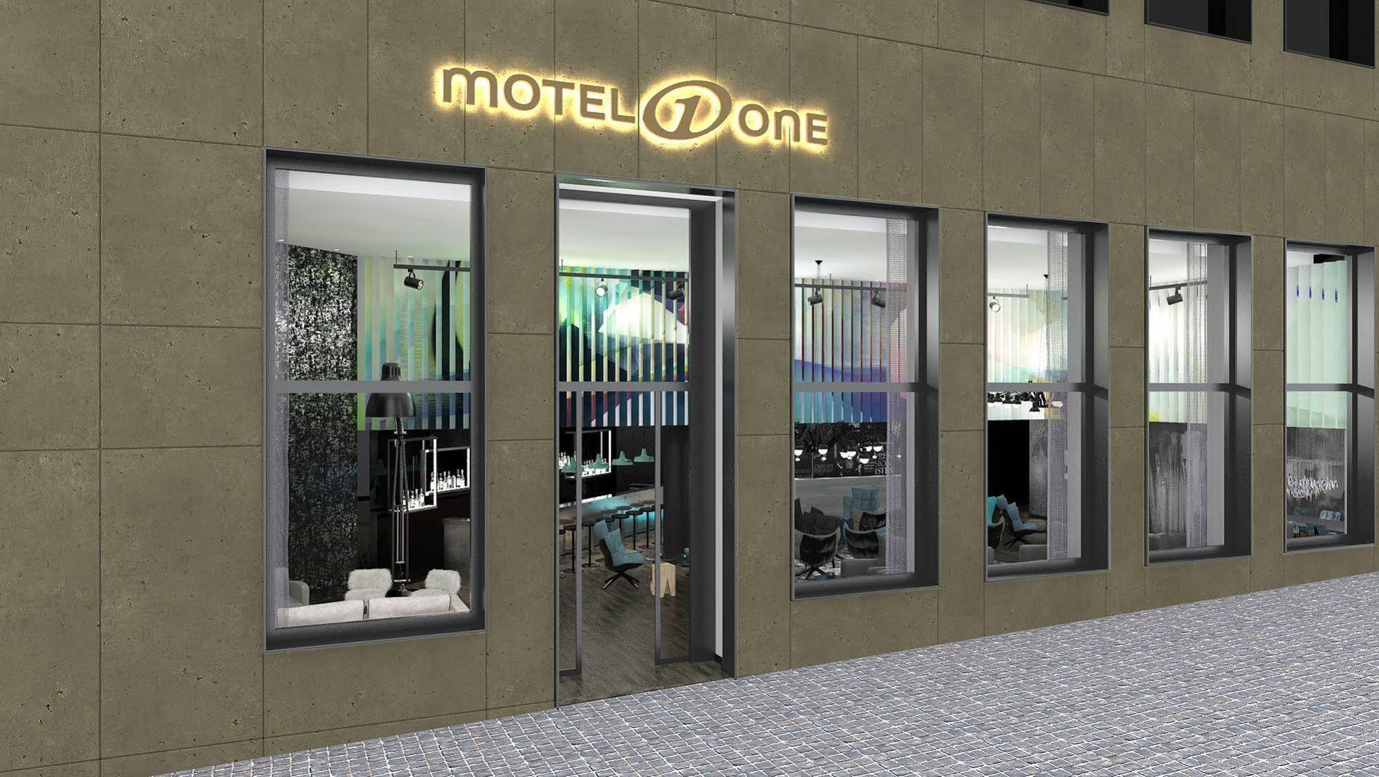Motel One Базель Экстерьер фото
