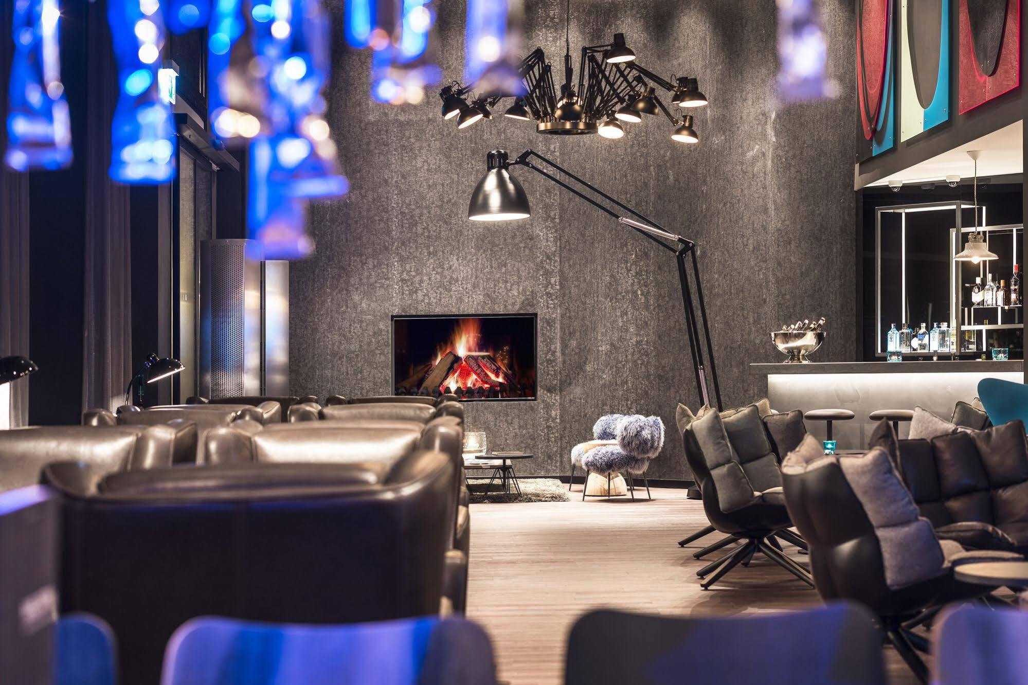 Motel One Базель Экстерьер фото